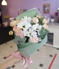 Букет цветов из:  Хризантемы и Розы #REPLACE_PRED# Рождествено