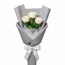 Букет 3 белые розы в Рождествено