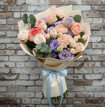 Букет цветов из:  Розы, Лизиантусы и Гвоздики #REPLACE_PRED# Рождествено